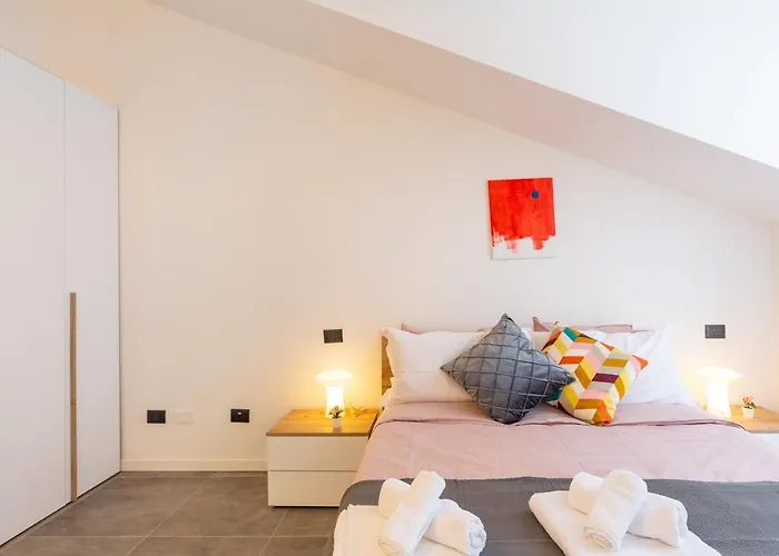 Khl Apartments